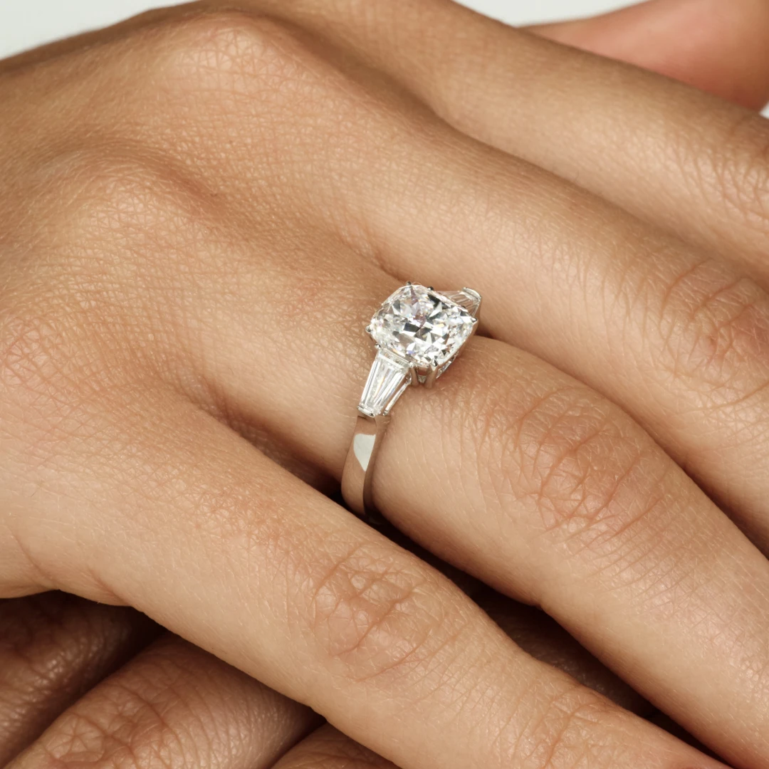 CUSHION DIAMOND RING