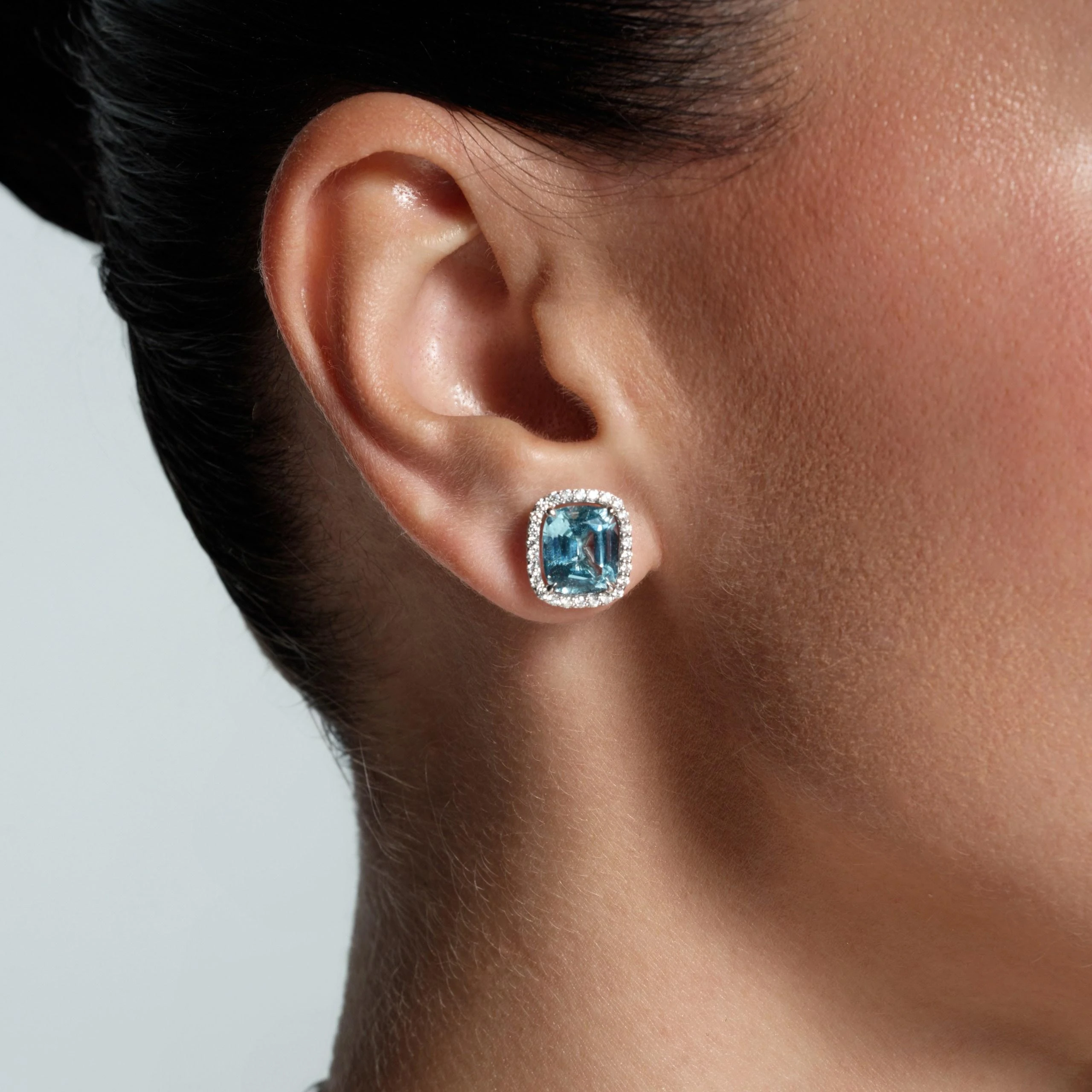 AQUAMARINE HALO EARRINGS 2