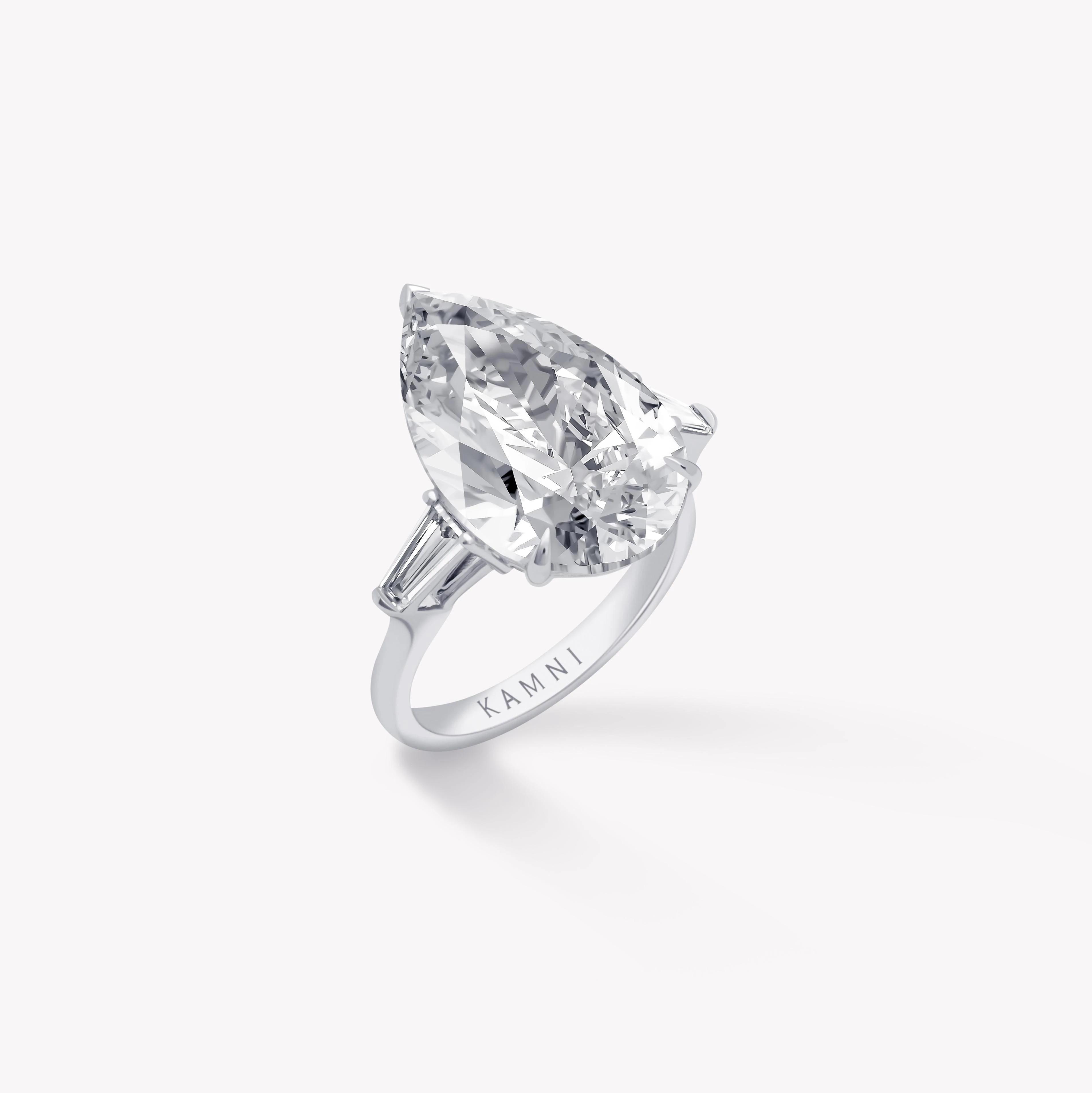 PEAR SHAPE DIAMOND RING