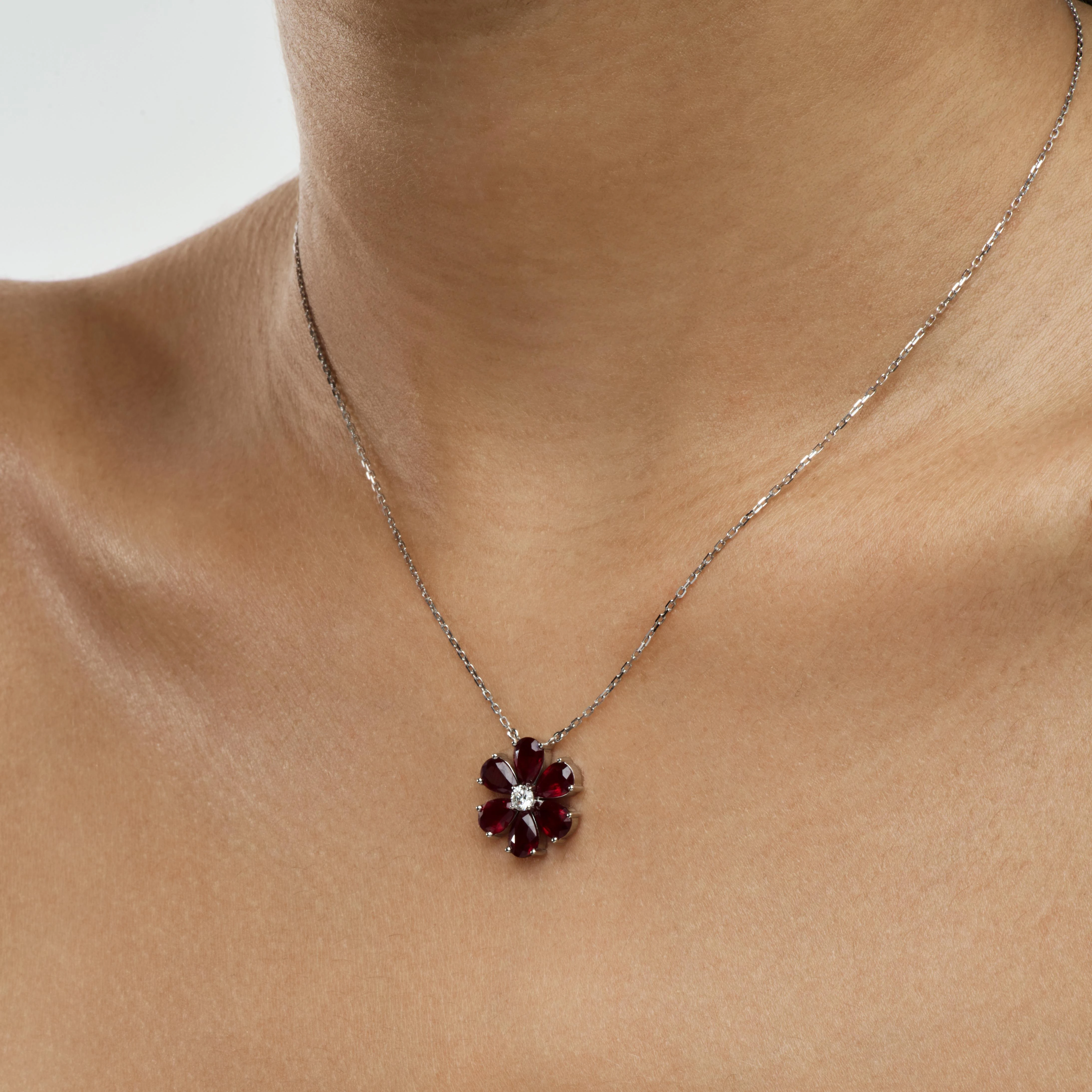 RUBY AND DIAMOND FLOWER PENDANT 
