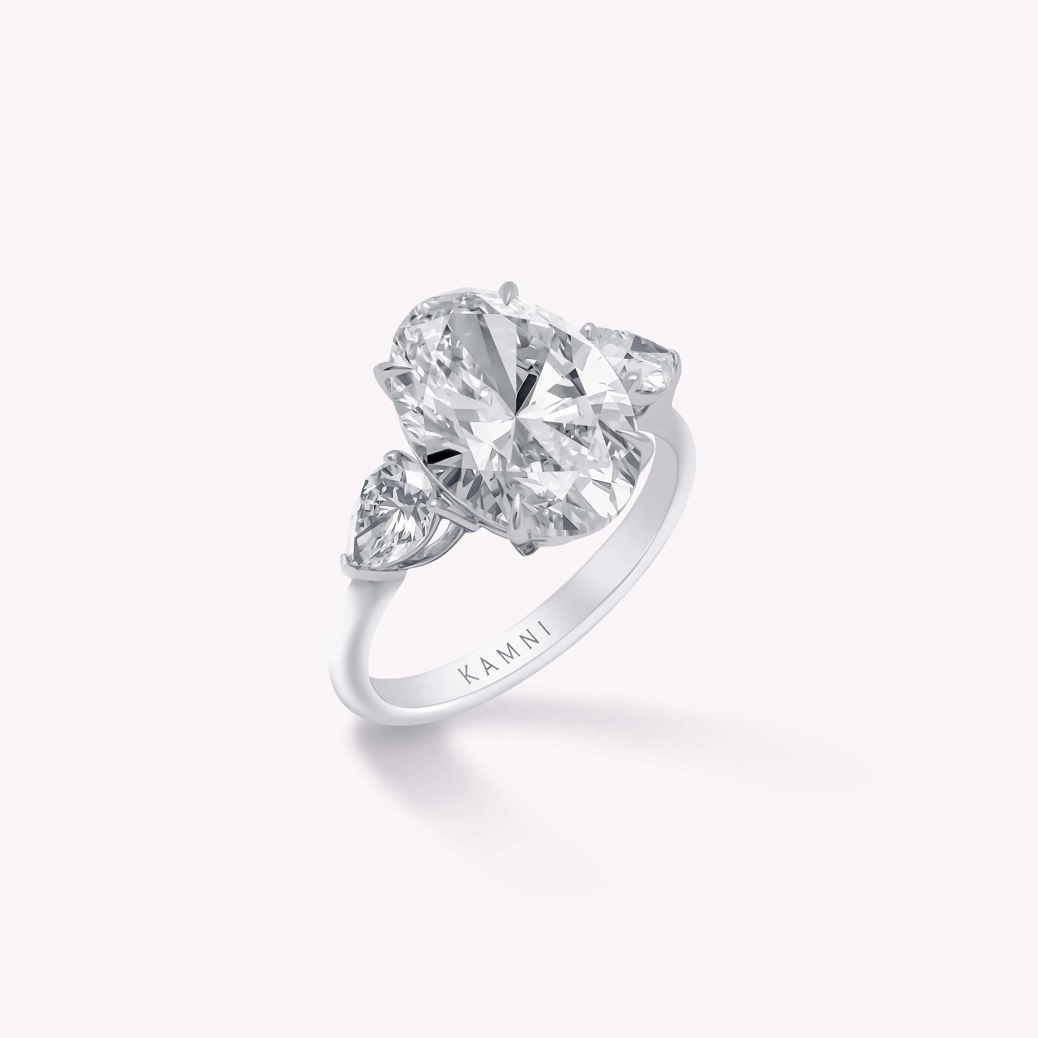 OVAL DIAMOND ENGAGEMENT RING