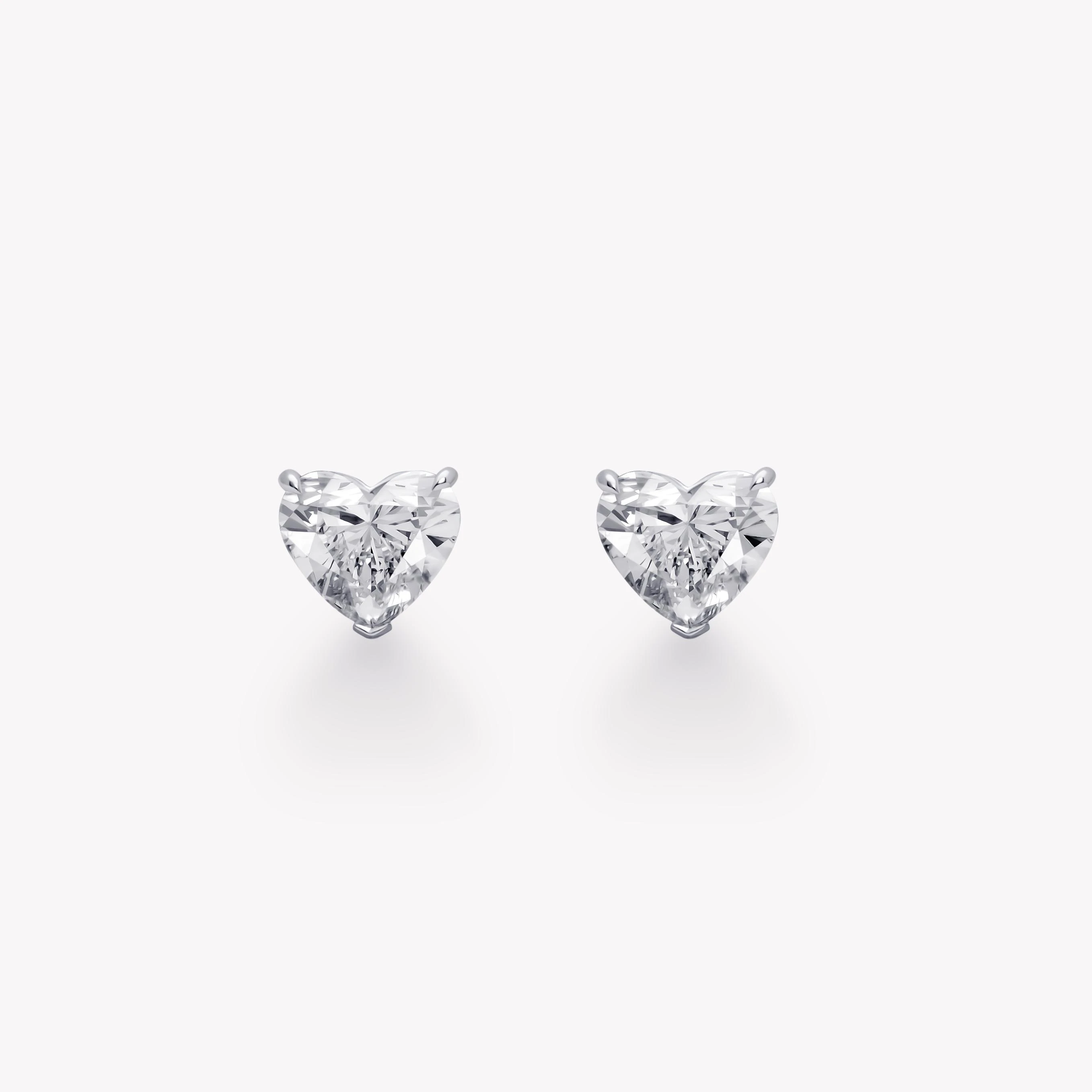 HEART DIAMOND STUD EARRINGS