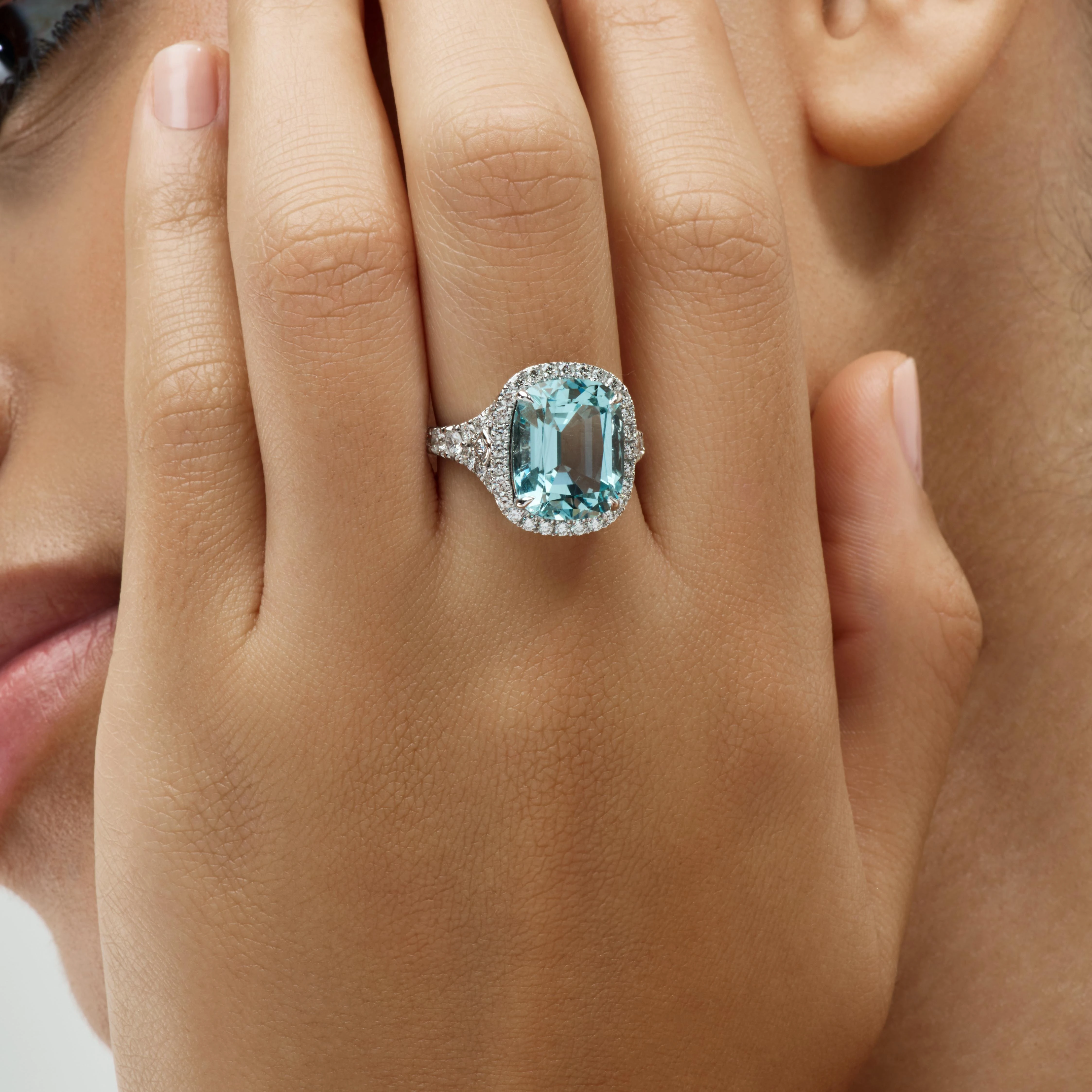 CUSHION CUT AQUAMARINE AND DIAMOND RING