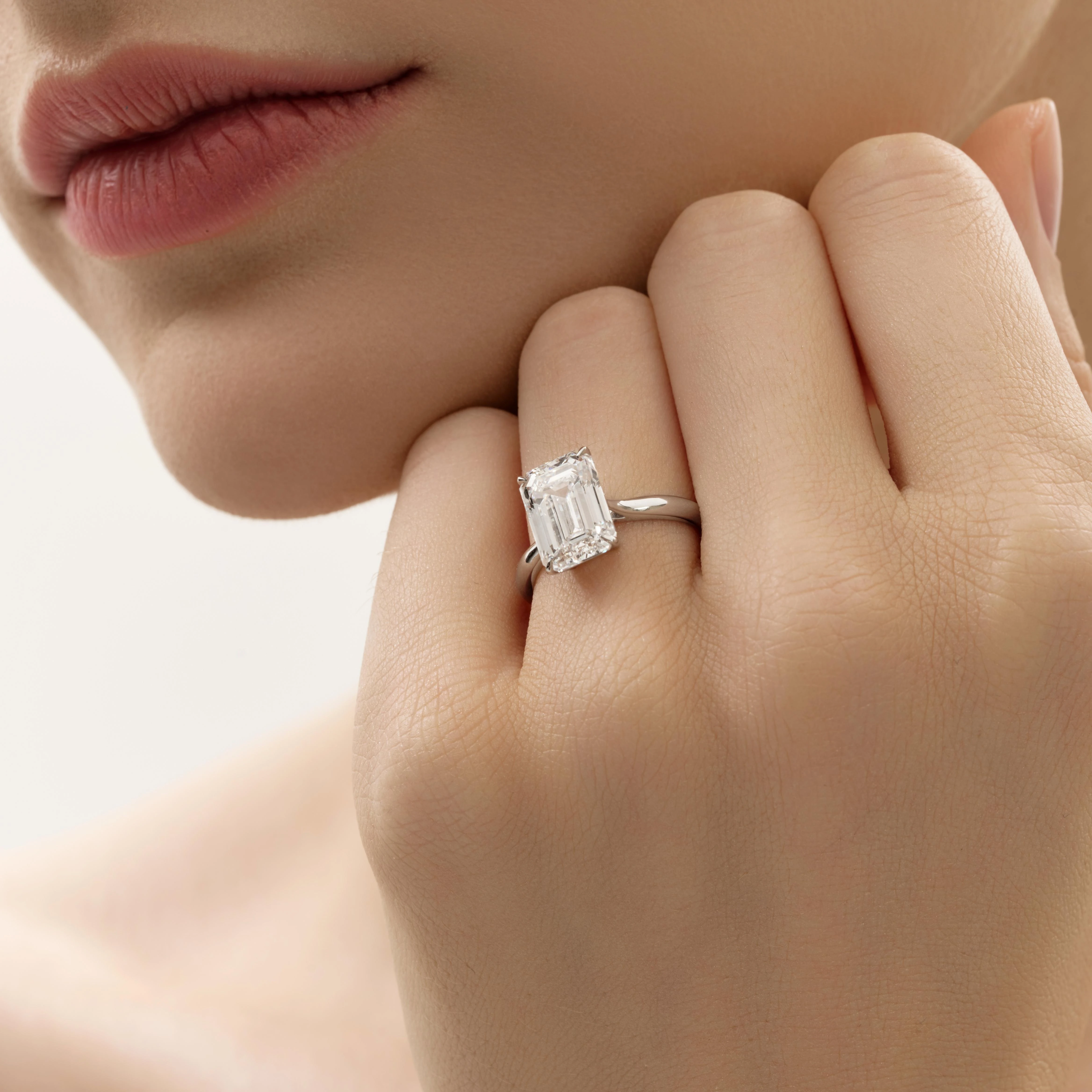 EMERALD CUT DIAMOND RING